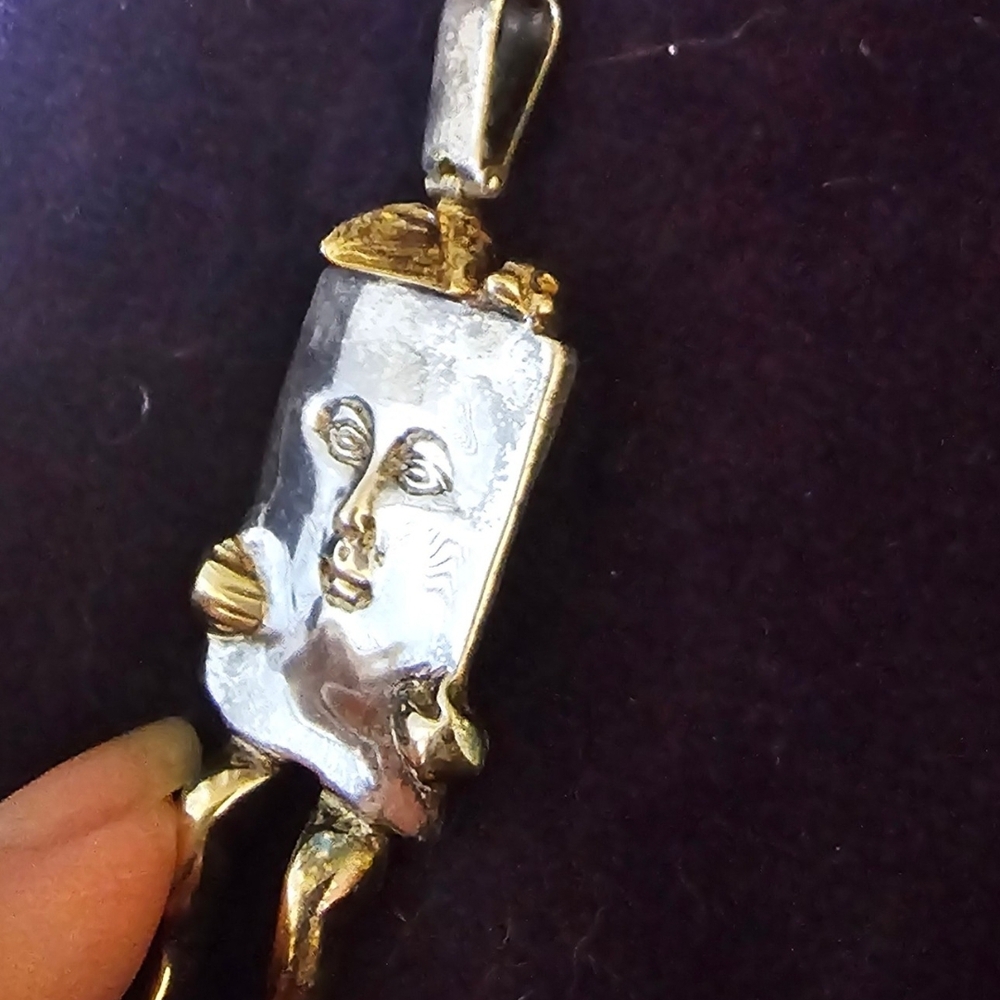 *RARE VINTAGE SERGIO BUSTAMANTE PENDANT* - Picture 2 of 10